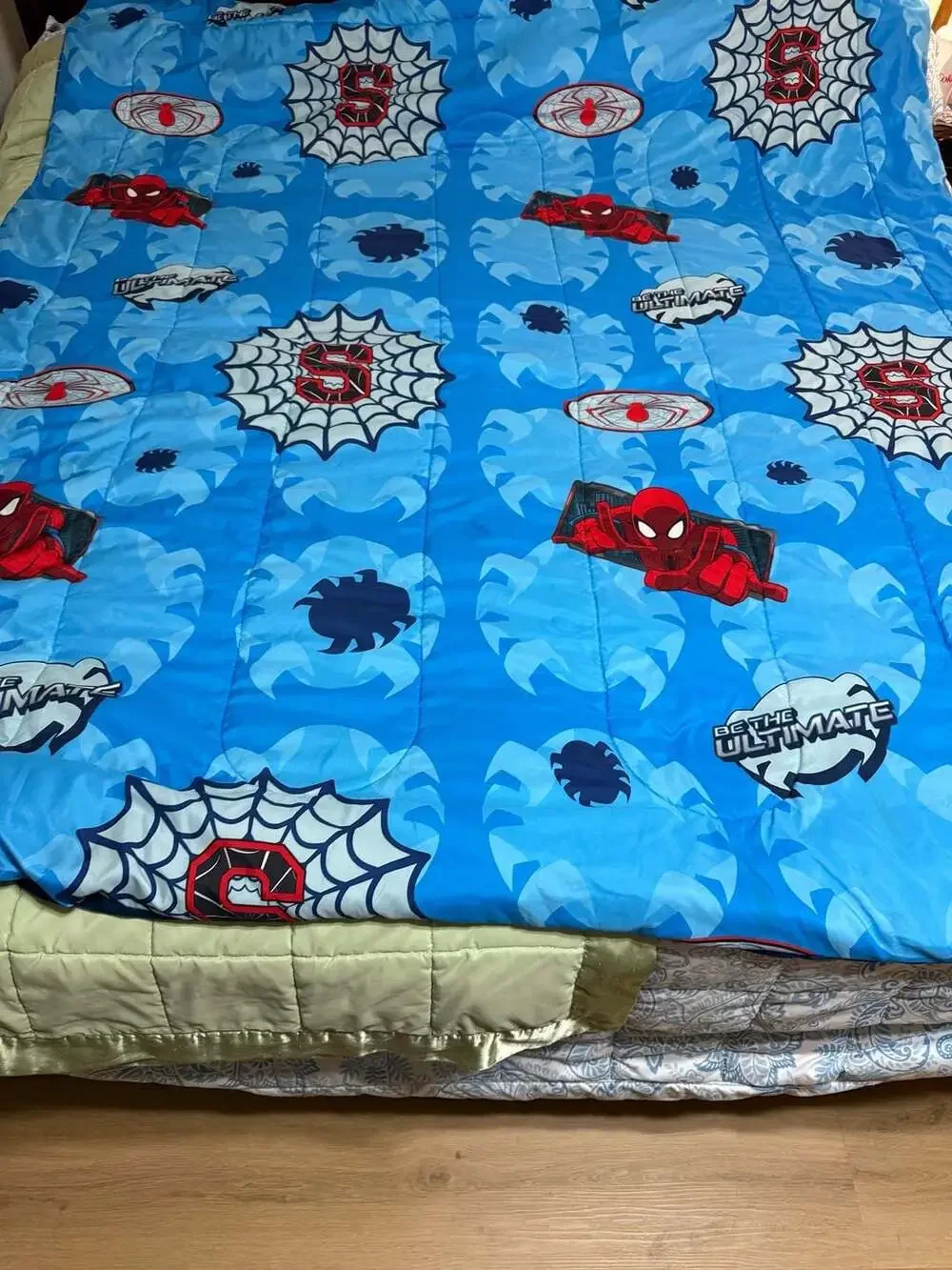 Marvel Ultimate Spider-Man Twin/Full Comforter Blue Polyester